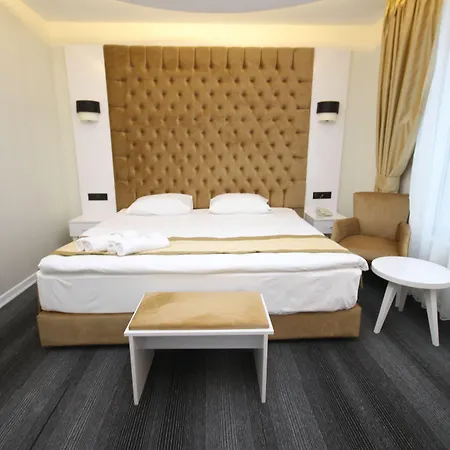 Grand Silay Hotel-3