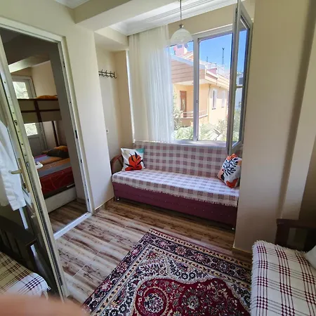 Sağlık Apart Pansiyon-2