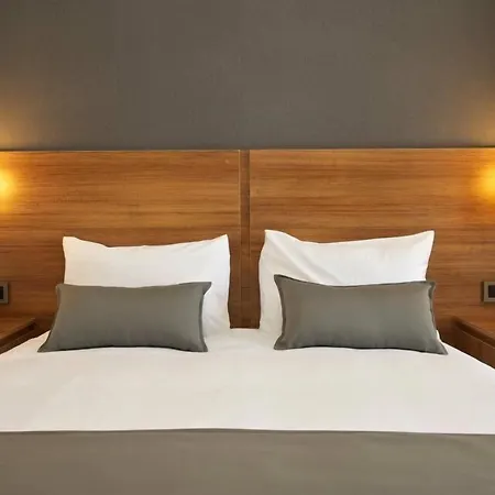 Hotel 117-3