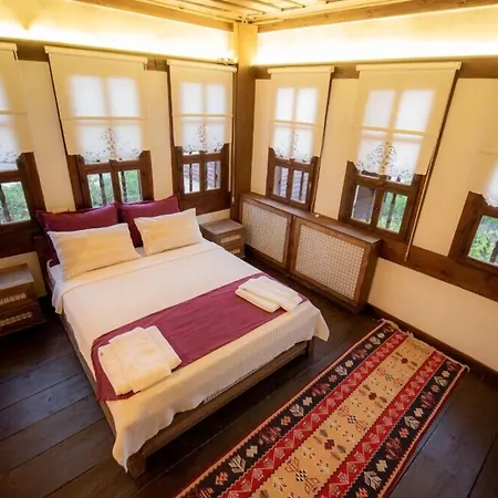 Kürkçü Konak-3