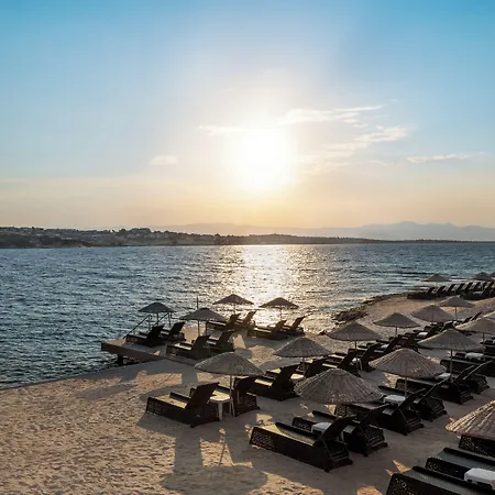 La Quinta By Wyndham Cesme-2