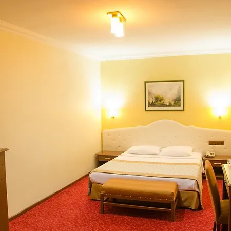 Kircuval Hotel-2