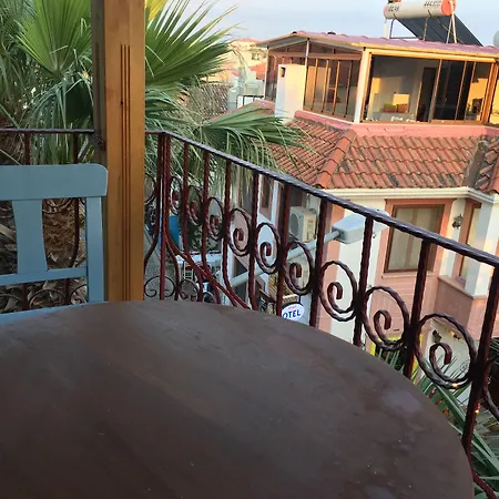 Cunda Deniz Yildizi Butik Otel-2