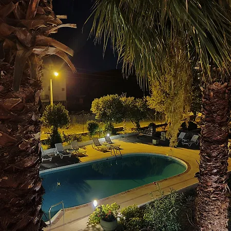 Dilek Ağacı Butik Otel - Karaburun-3