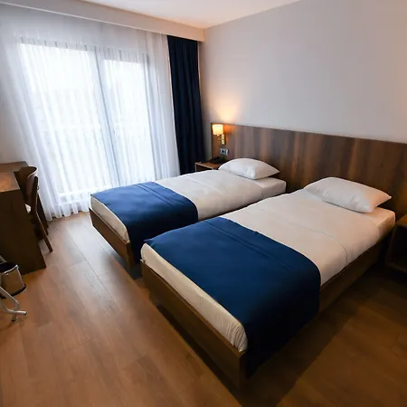 Ref Inn Hotel-2