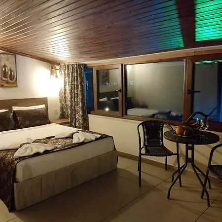 Trend Cesmealti Hotel & Lounge-3