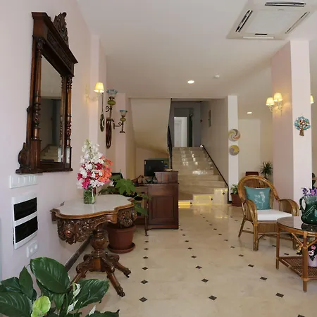 AtaÇesme Otel-2