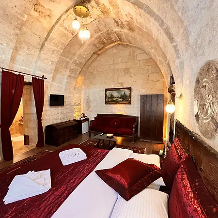 Shadow Cave House-3