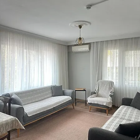 Yade Apart Pension-3