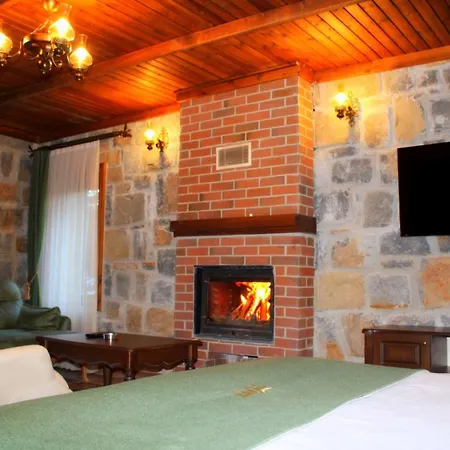 Foleya Mountain Resort Hotel & Villas-2