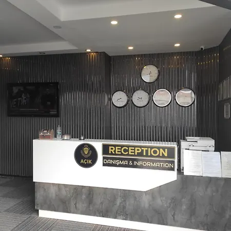 Grand Royal Hotel-2