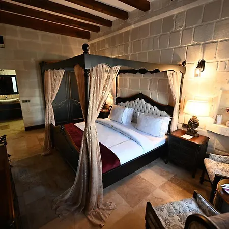 Seraphim Cave Suites & Spa-3