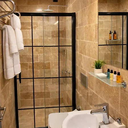 Whitestone Hotel-3
