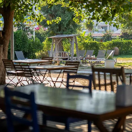 Kefi Beach & Suites-3