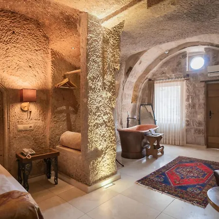 Divan Cave House-3