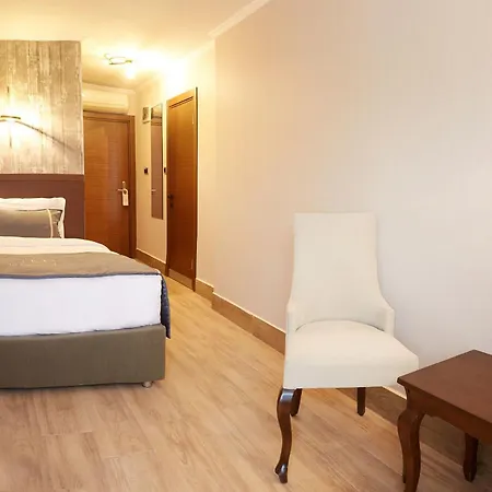 Mira Otel Alsancak-3