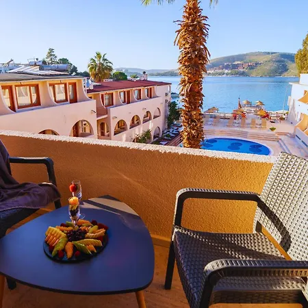 Oscar Seaside Hotel & Spa-2