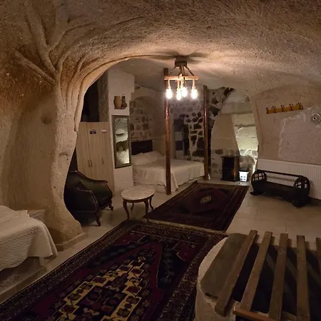 Uchisar Cave House-3