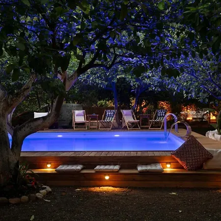Gayb-I Bungalows , Plus 12 Years Old - Free Access To Beach-2