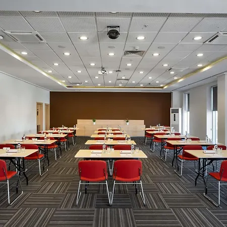 ibis Adana-2