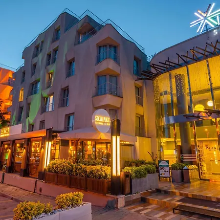 Alan Suites-2