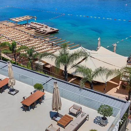 Mare Deluxe Residences & Villas-2