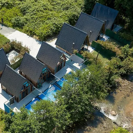 Oce Bungalow-2