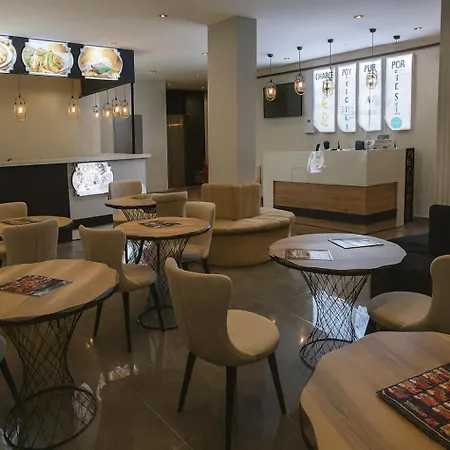 Acar Airport Hotel Plus-3
