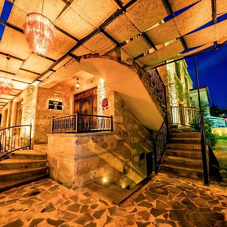 Louis Cappadocia-3