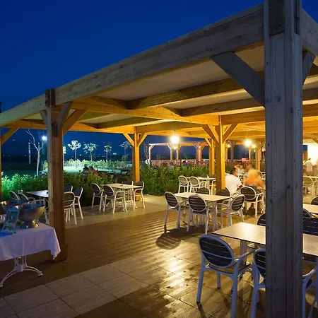 Water Side Resort & Spa-2