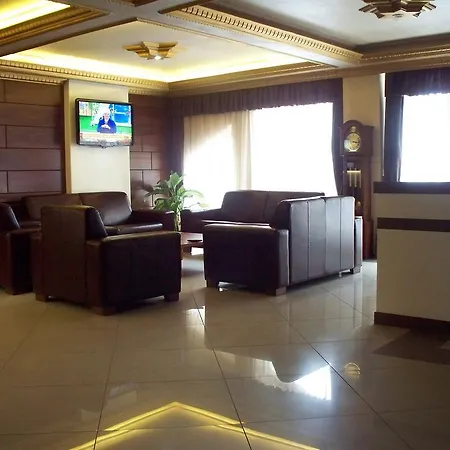 Berlitz Hotel-2