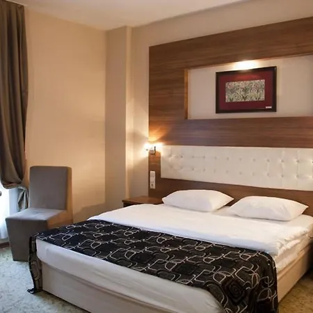 The Riada Hotel-3