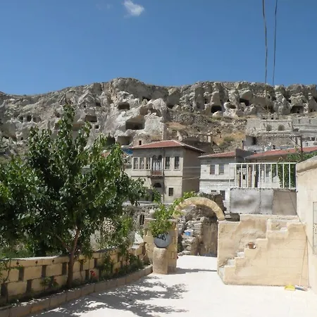 Dede Hostel & Pension-2