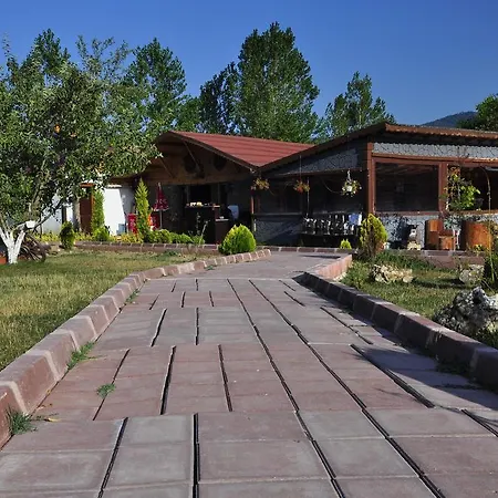 Emirbey Atli Turizm Dogal Yasam Koyu-3