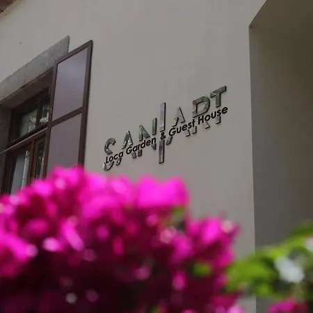 Sanart Guest House & Loca Garden-2