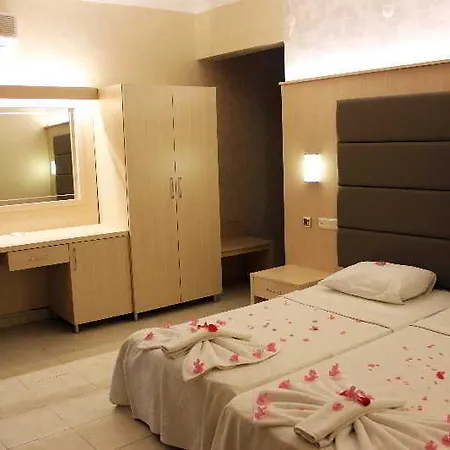 Ozcan Beach Hotel-3