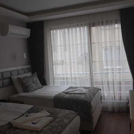 Harbour Otel-3