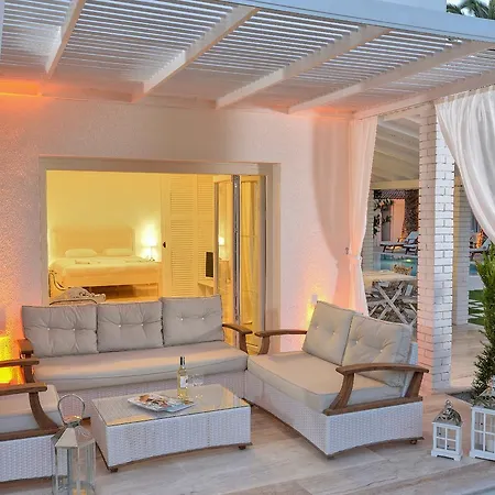 Villa Blanche Hotel-3