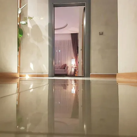 Doctor House Hotel-2