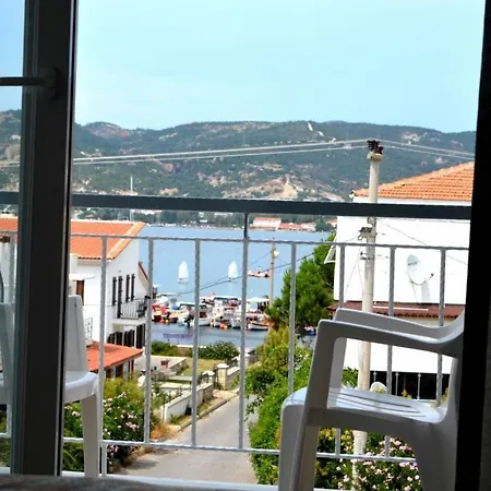 Foca Palas Pension-2