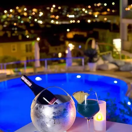 Kondo Suites-3
