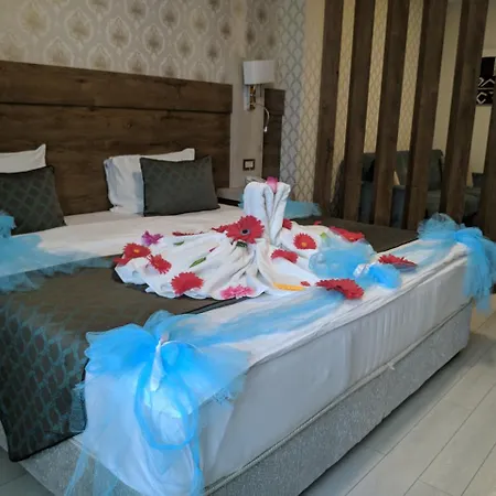 White Star Hotel-2