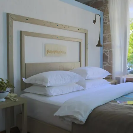 Cunda Lena Otel-3
