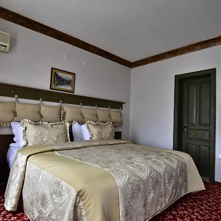 Safran Hotel-3