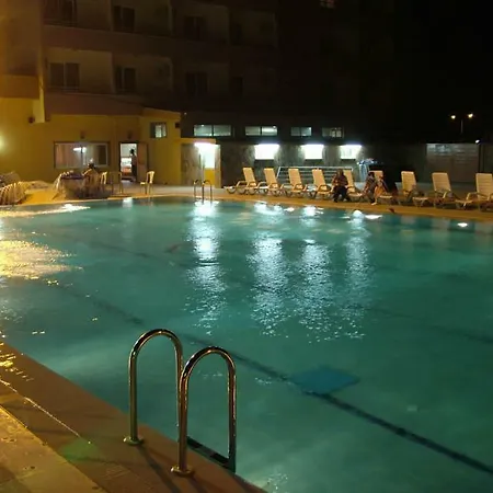 Metropolis Hotel-2