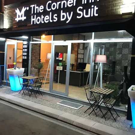 The Corner Inn Hotels By Suit-3