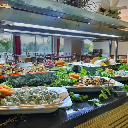 Hedef Beach Resort & Spa Hotel-3