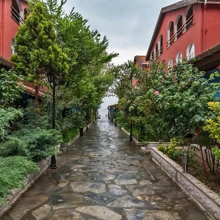 Diamond City Resort Hotel-3