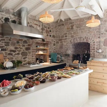 Cunda Sakin Hotel-2