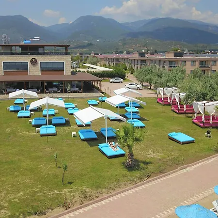 Heramis Thermal Resort-3